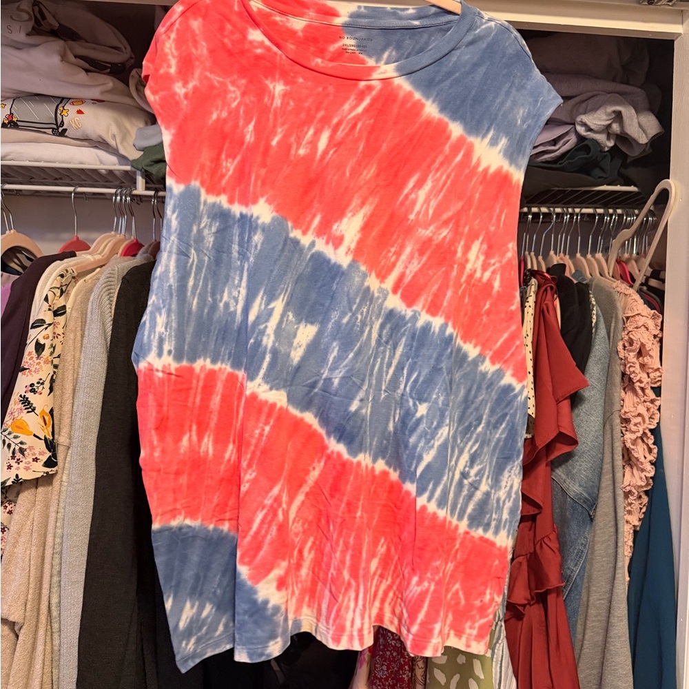 No Boundries Tie-Dye Women's Top - Red and Blue